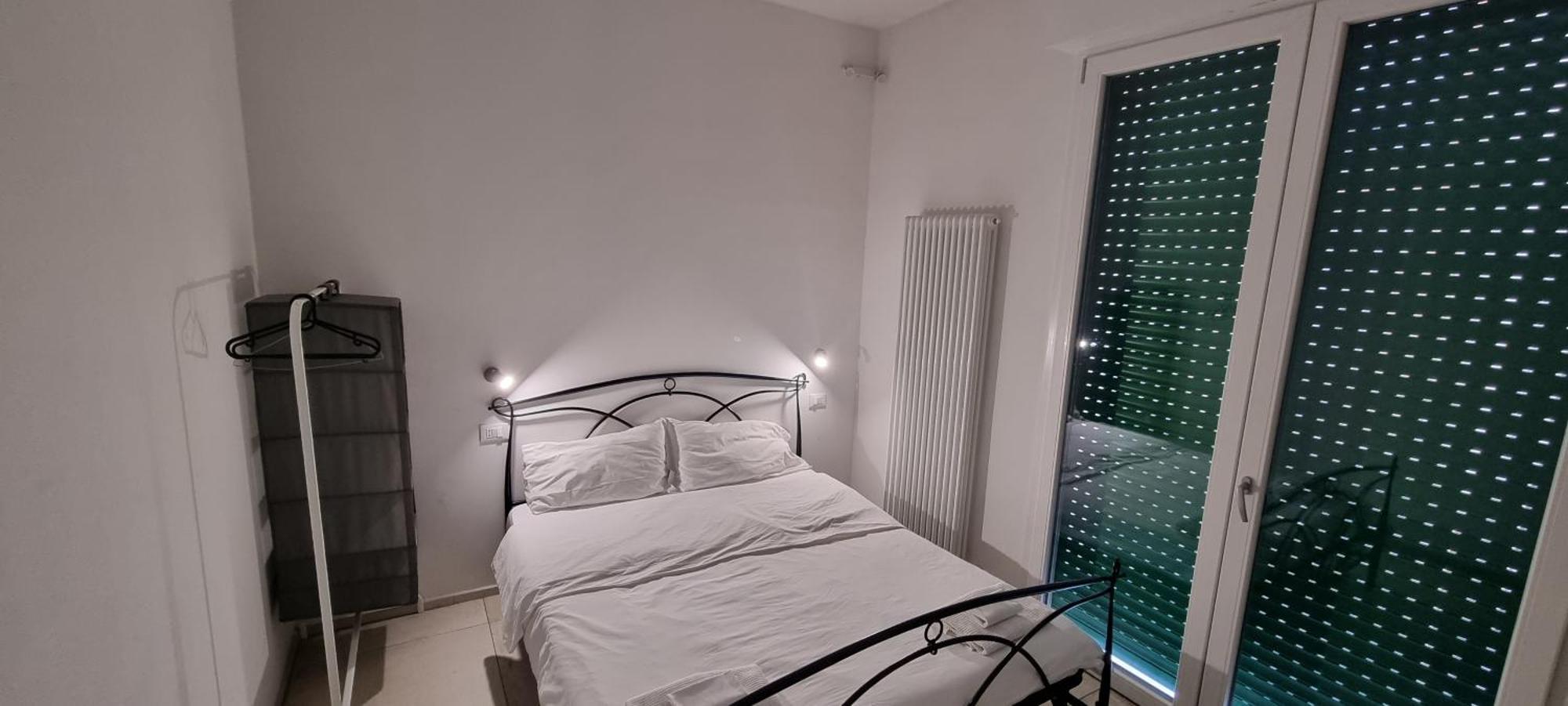 Farolfi Apartments Galliera Болонья Екстер'єр фото