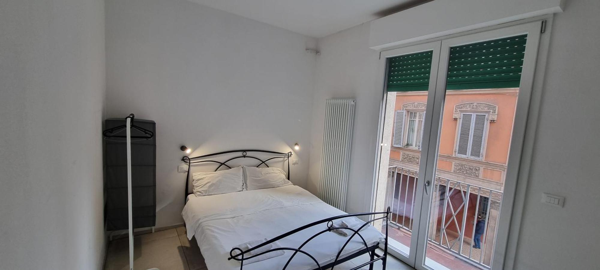 Farolfi Apartments Galliera Болонья Екстер'єр фото